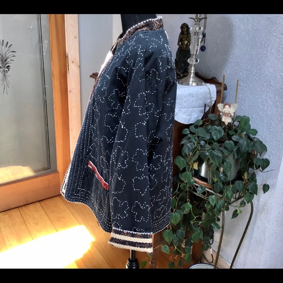 Jacket - Picture 6 of 14